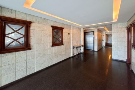 Apartamento para alugar com 120m², 3 quartos e 2 vagas Apartamento para alugar com 120m², 3 quartos e 2 vagasHall