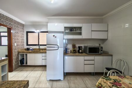Apartamento para alugar com 120m², 3 quartos e 2 vagas Apartamento para alugar com 120m², 3 quartos e 2 vagasCozinha
