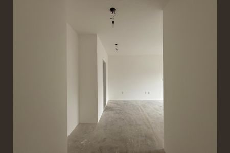 Apartamento à venda com 194m², 4 quartos e 3 vagasCloset Suíte 2