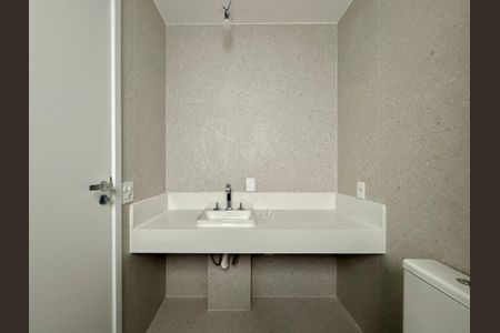 Apartamento à venda com 194m², 4 quartos e 3 vagasBanheiro Suíte 1