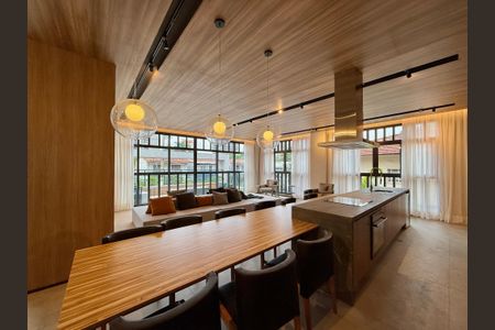 Apartamento à venda com 194m², 4 quartos e 3 vagasSalão de Festas 