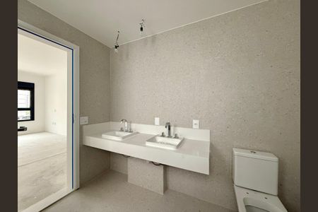 Apartamento à venda com 194m², 4 quartos e 3 vagasBanheiro Suíte 2