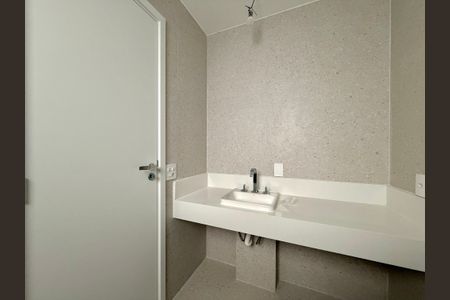 Apartamento à venda com 194m², 4 quartos e 3 vagasBanheiro Suíte 1