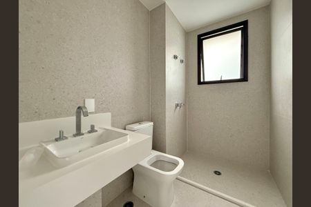 Apartamento à venda com 194m², 4 quartos e 3 vagasBanheiro Suíte 3