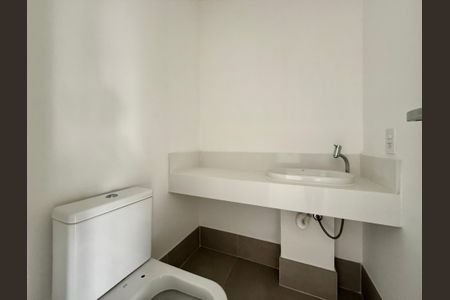 Apartamento à venda com 194m², 4 quartos e 3 vagasLavabo 