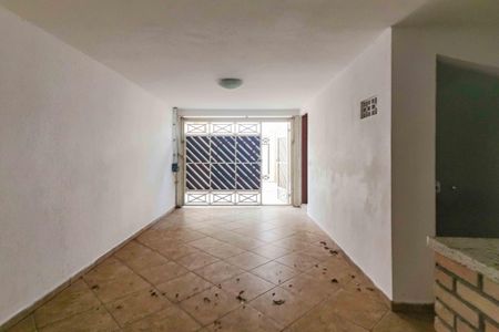 Casa para alugar com 98m², 3 quartos e 1 vaga Casa para alugar com 98m², 3 quartos e 1 vagaGaragem