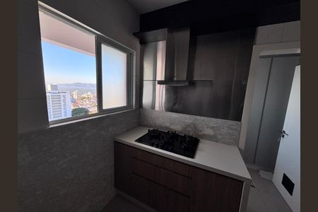 Apartamento para alugar com 97m², 3 quartos e 2 vagasÁrea de serviço