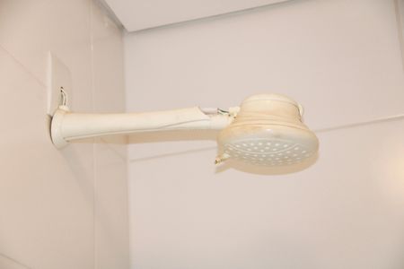 Casa de condomínio para alugar com 200m², 4 quartos e 4 vagasBanheiro de Serviço