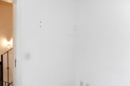 Casa de condomínio para alugar com 200m², 4 quartos e 4 vagasQuarto