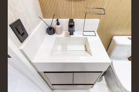 Apartamento à venda com 38m², 2 quartos e 1 vaga Apartamento à venda com 38m², 2 quartos e 1 vagaBanheiro