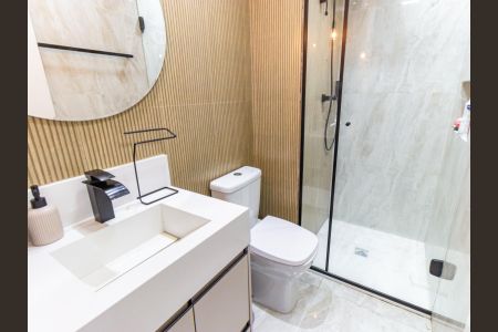 Apartamento à venda com 38m², 2 quartos e 1 vaga Apartamento à venda com 38m², 2 quartos e 1 vagaBanheiro