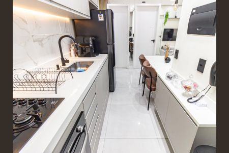Apartamento à venda com 38m², 2 quartos e 1 vaga Apartamento à venda com 38m², 2 quartos e 1 vagaCozinha e Área de Serviço