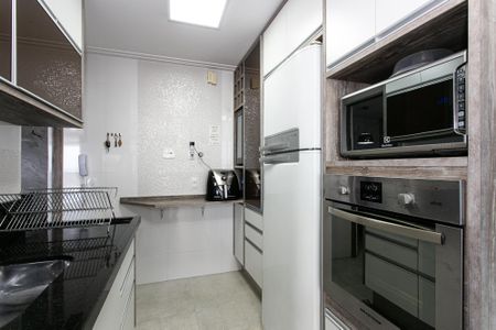 Apartamento para alugar com 92m², 3 quartos e 2 vagas Apartamento para alugar com 92m², 3 quartos e 2 vagasCozinha