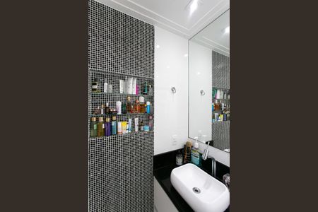 Apartamento para alugar com 92m², 3 quartos e 2 vagas Apartamento para alugar com 92m², 3 quartos e 2 vagasBanheiro da Suíte