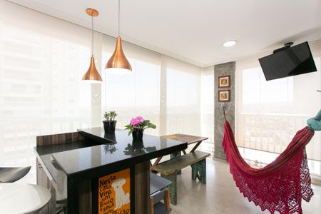 Apartamento para alugar com 92m², 3 quartos e 2 vagas Apartamento para alugar com 92m², 3 quartos e 2 vagasVaranda gourmet