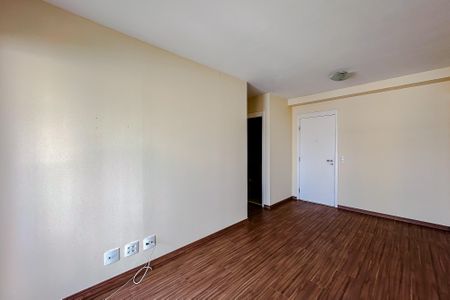 Apartamento para alugar com 65m², 2 quartos e 1 vagaSala