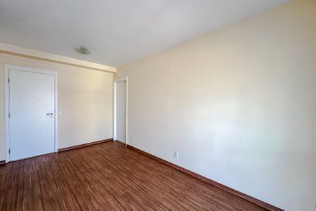 Apartamento para alugar com 65m², 2 quartos e 1 vagaSala