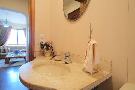 Apartamento para alugar com 150m², 4 quartos e 3 vagasLavabo