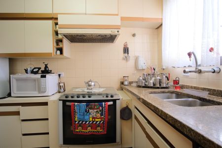 Apartamento para alugar com 150m², 4 quartos e 3 vagasCozinha