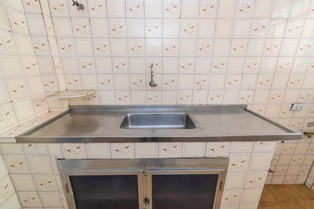 Apartamento à venda com 55m², 2 quartos e sem vaga Apartamento à venda com 55m², 2 quartos e sem vagaCozinha