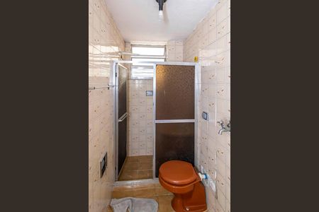 Apartamento à venda com 55m², 2 quartos e sem vaga Apartamento à venda com 55m², 2 quartos e sem vagaBanheiro