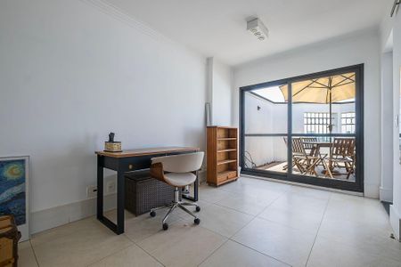 Apartamento à venda com 150m², 2 quartos e 3 vagasSala 2