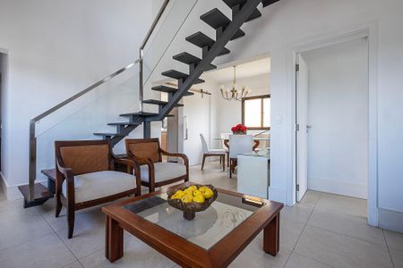 Sala 1 de apartamento à venda com 2 quartos, 150m² em Perdizes, São Paulo