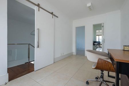 Apartamento à venda com 150m², 2 quartos e 3 vagasSala 2