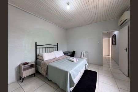 Casa à venda com 262m², 4 quartos e 3 vagas Casa à venda com 262m², 4 quartos e 3 vagasquarto 3