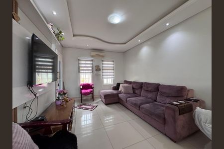 Casa à venda com 262m², 4 quartos e 3 vagas Casa à venda com 262m², 4 quartos e 3 vagassala