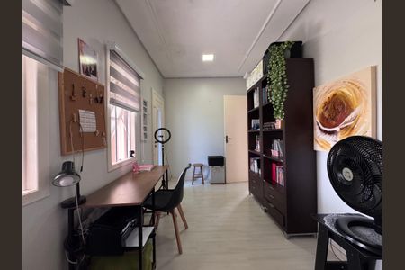 Casa à venda com 262m², 4 quartos e 3 vagas Casa à venda com 262m², 4 quartos e 3 vagasquarto 1