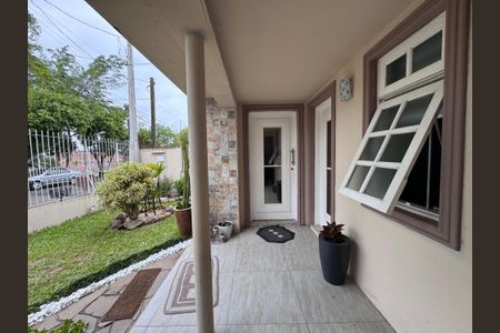 Casa à venda com 262m², 4 quartos e 3 vagas Casa à venda com 262m², 4 quartos e 3 vagasÁrea comum