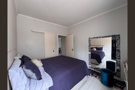 Casa à venda com 262m², 4 quartos e 3 vagas Casa à venda com 262m², 4 quartos e 3 vagasquarto 2