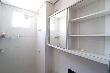 Apartamento para alugar com 58m², 2 quartos e 1 vagaBanheiro Social