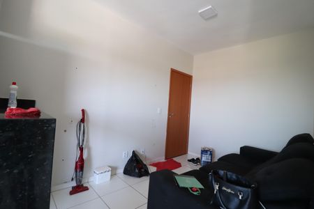 Sala de apartamento para alugar com 2 quartos, 58m² em Laranjeiras, Uberlândia