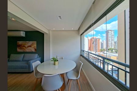 Studio para alugar com 41m², 1 quarto e sem vaga Studio para alugar com 41m², 1 quarto e sem vagaVaranda