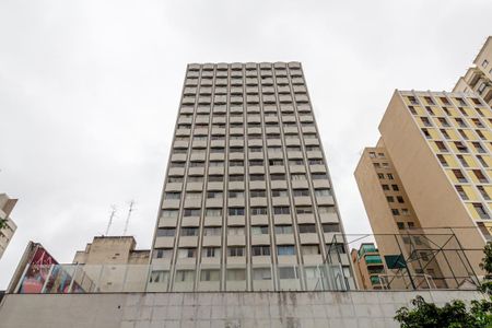 Apartamento à venda com 47m², 1 quarto e 1 vaga Apartamento à venda com 47m², 1 quarto e 1 vagaFachada
