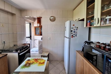 Apartamento à venda com 150m², 2 quartos e 2 vagasCozinha