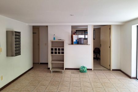Apartamento à venda com 150m², 2 quartos e 2 vagasÁrea comum