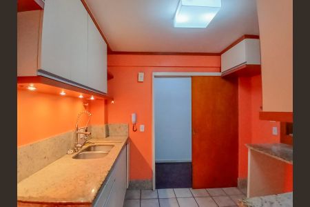 Apartamento à venda com 100m², 3 quartos e 1 vagaCozinha