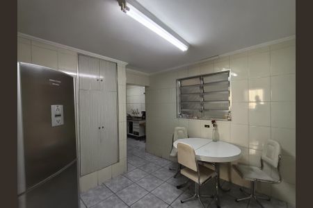 Casa à venda com 190m², 3 quartos e 2 vagasSala de jantar