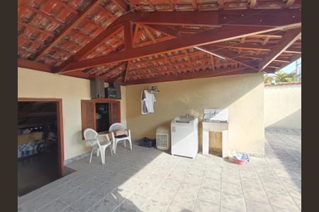 Casa à venda com 190m², 3 quartos e 2 vagasLavanderia
