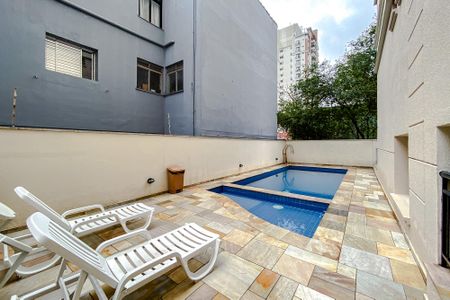 Apartamento à venda com 87m², 3 quartos e 2 vagas Apartamento à venda com 87m², 3 quartos e 2 vagasÁrea comum - Piscina