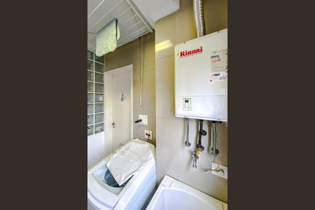 Apartamento à venda com 87m², 3 quartos e 2 vagas Apartamento à venda com 87m², 3 quartos e 2 vagasCozinha e Área de Serviço