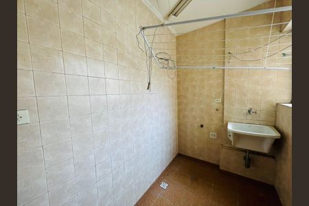 Apartamento para alugar com 75m², 2 quartos e 1 vaga Apartamento para alugar com 75m², 2 quartos e 1 vagaÁrea de Serviço