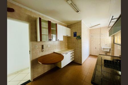 Apartamento para alugar com 75m², 2 quartos e 1 vaga Apartamento para alugar com 75m², 2 quartos e 1 vagaCozinha