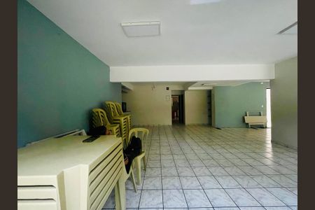 Apartamento para alugar com 75m², 2 quartos e 1 vaga Apartamento para alugar com 75m², 2 quartos e 1 vagaSalão de Festas