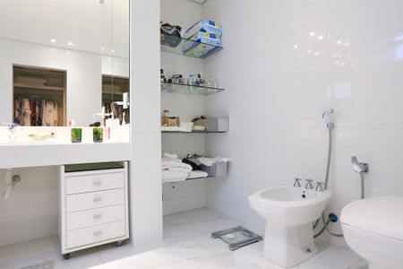 Apartamento à venda com 490m², 4 quartos e 2 vagasBanheiro da Suíte 1