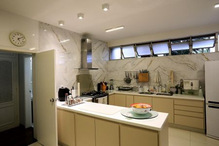 Apartamento à venda com 490m², 4 quartos e 2 vagasCozinha