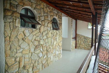 Casa à venda com 201m², 3 quartos e 3 vagasSuíte 1 - Varanda 